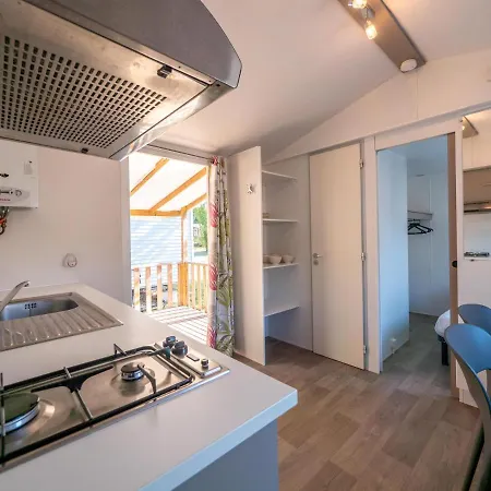 Vacanceselect Mobil Homes - Camping Almafra Campsite *